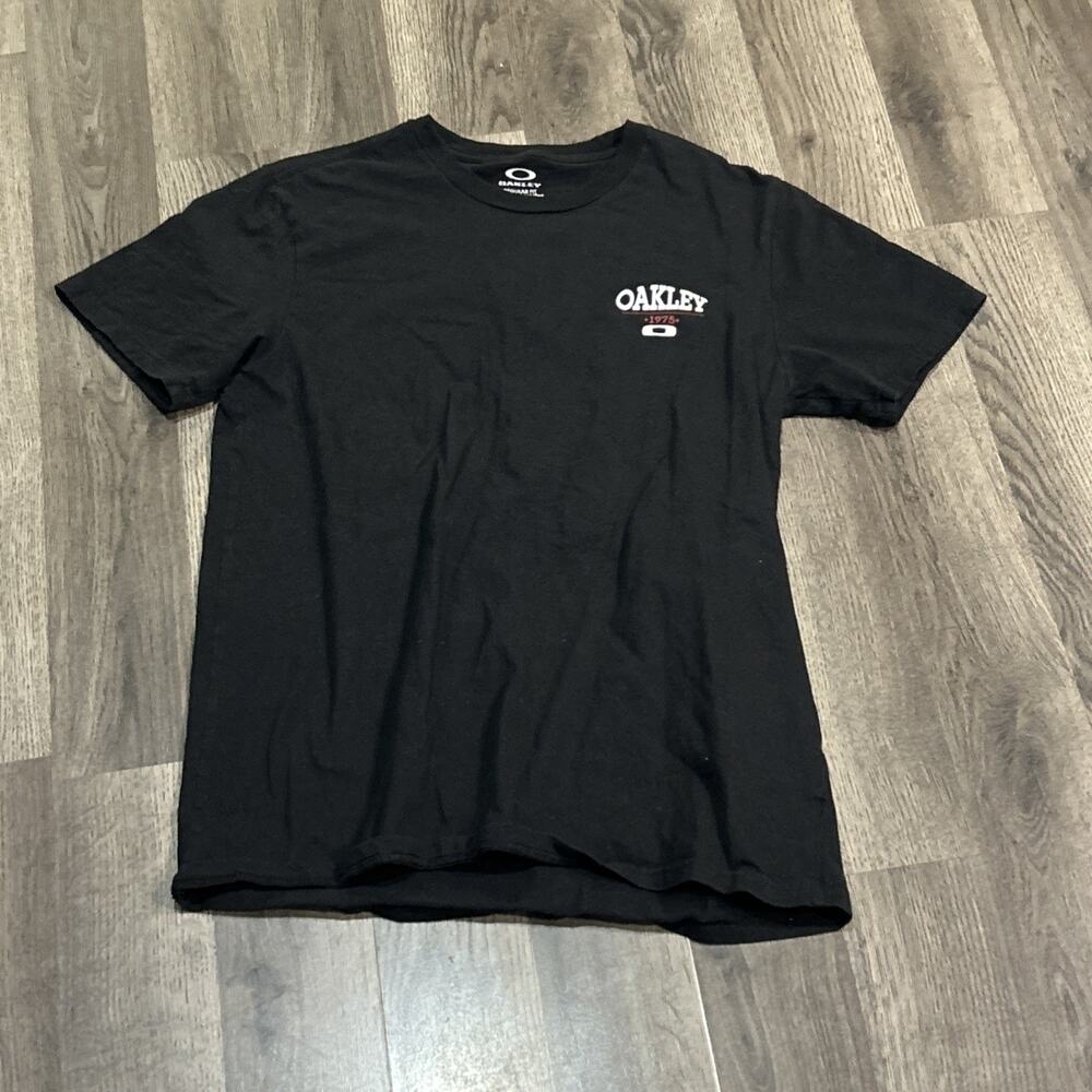Men’s Small Oakley Regular Fit Black Tshirt